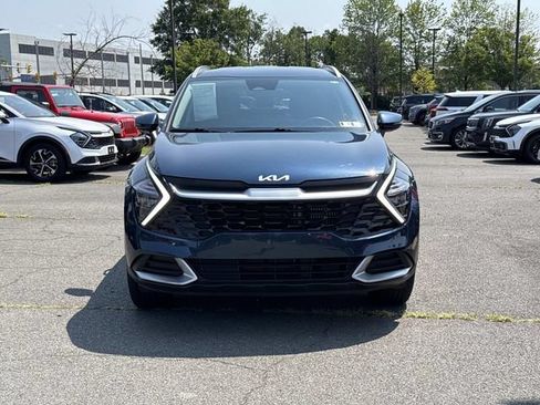 Used 2023 Kia Sportage EX AWD/4WD image 6