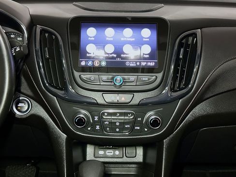 Used 2023 Chevrolet Equinox RS w/ RS Leather Package image 11