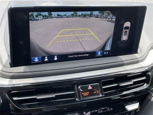 Certified 2025 Acura MDX FWD w/ Technology Package image 15