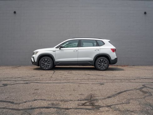 Certified 2023 Volkswagen Taos S w/ Driver Assistance Package FWD image 2