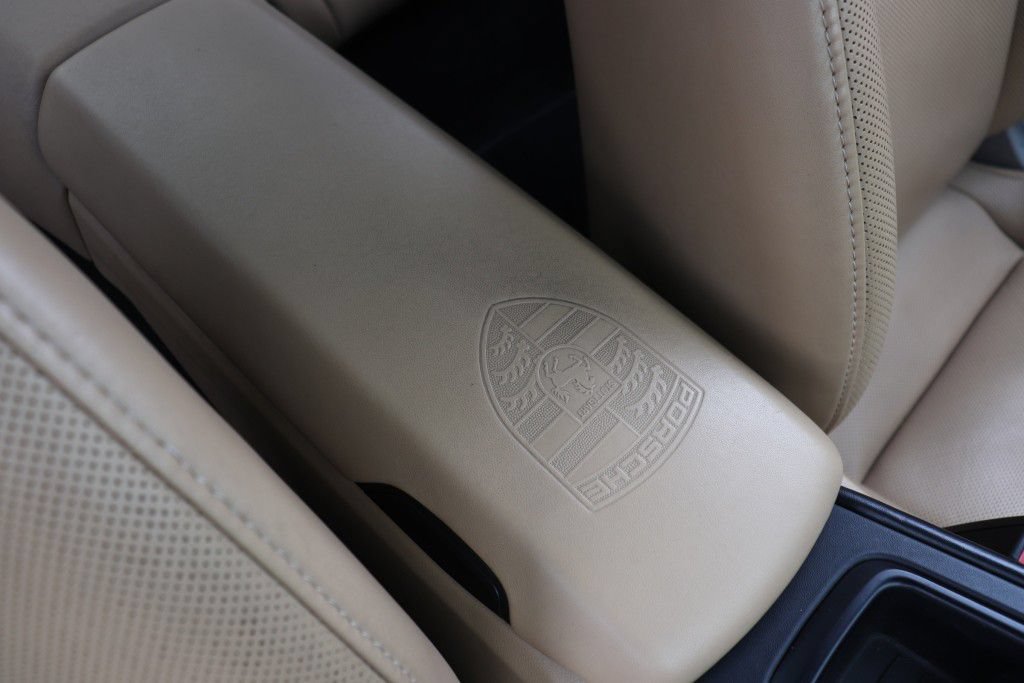 Used 2013 Porsche 911 Carrera w/ Bose Audio Pkg RWD image 60