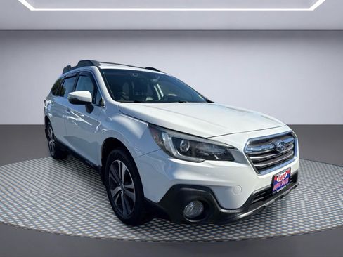 Used 2019 Subaru Outback 2.5i Limited w/ Popular Package #2 AWD/4WD image 10