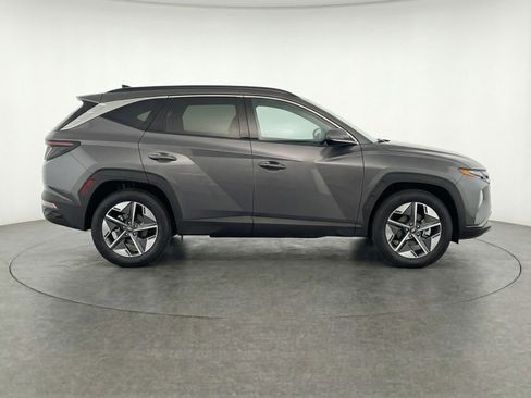 Used 2025 Hyundai Tucson SEL image 11