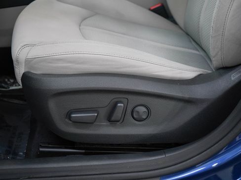 Used 2015 Hyundai Sonata SE w/ Option Group 09 FWD image 21