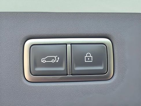 New 2026 Kia EV9 Light image 18