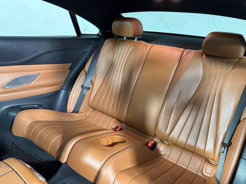 Used 2019 Mercedes-Benz E 450 Coupe image 11