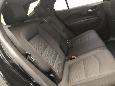 Used 2021 Chevrolet Equinox LT AWD/4WD image 19