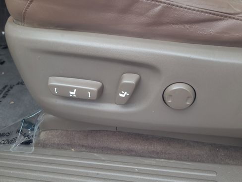 Used 2012 Lexus GX 460 image 15