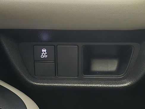 Used 2025 Honda HR-V LX image 21