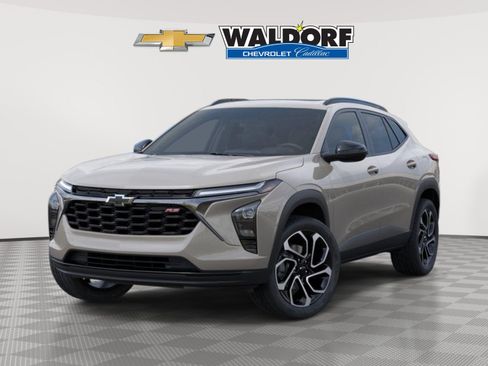 New 2026 Chevrolet Trax RS w/ Sunroof Package FWD image 7