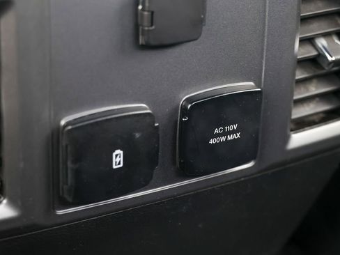 Used 2019 Ford F150 XLT w/ Equipment Group 302A Luxury image 30