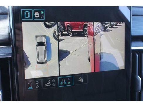 New 2025 GMC Acadia Elevation w/ Elevation Premium Package AWD/4WD image 43