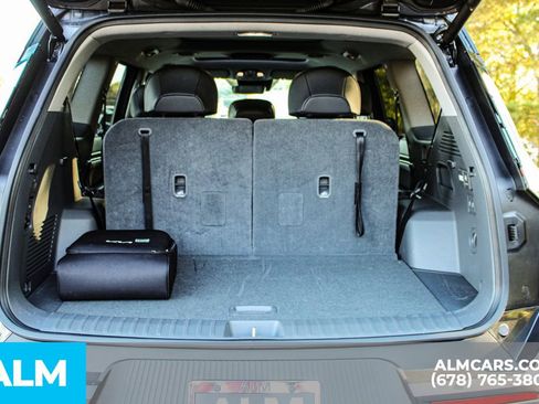 Used 2024 Kia EV9 Wind image 24