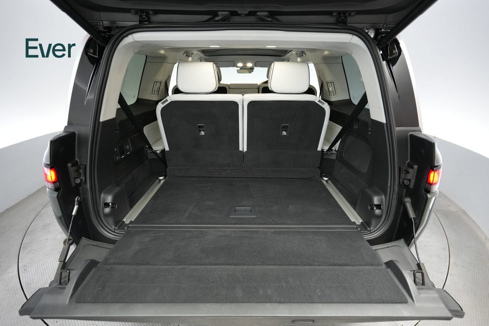 Used 2023 Rivian R1S Adventure Quad AWD/4WD image 8