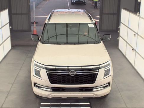 Certified 2025 Nissan Armada SL w/ Captain's Chari Seat Package AWD/4WD image 12
