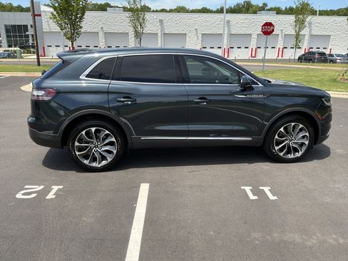 Used 2023 Lincoln Nautilus Reserve w/ Equipment Group 201A AWD/4WD image 11