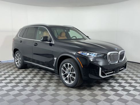Used 2026 BMW X5 sDrive40i w/ Parking Assistance Package RWD image 7