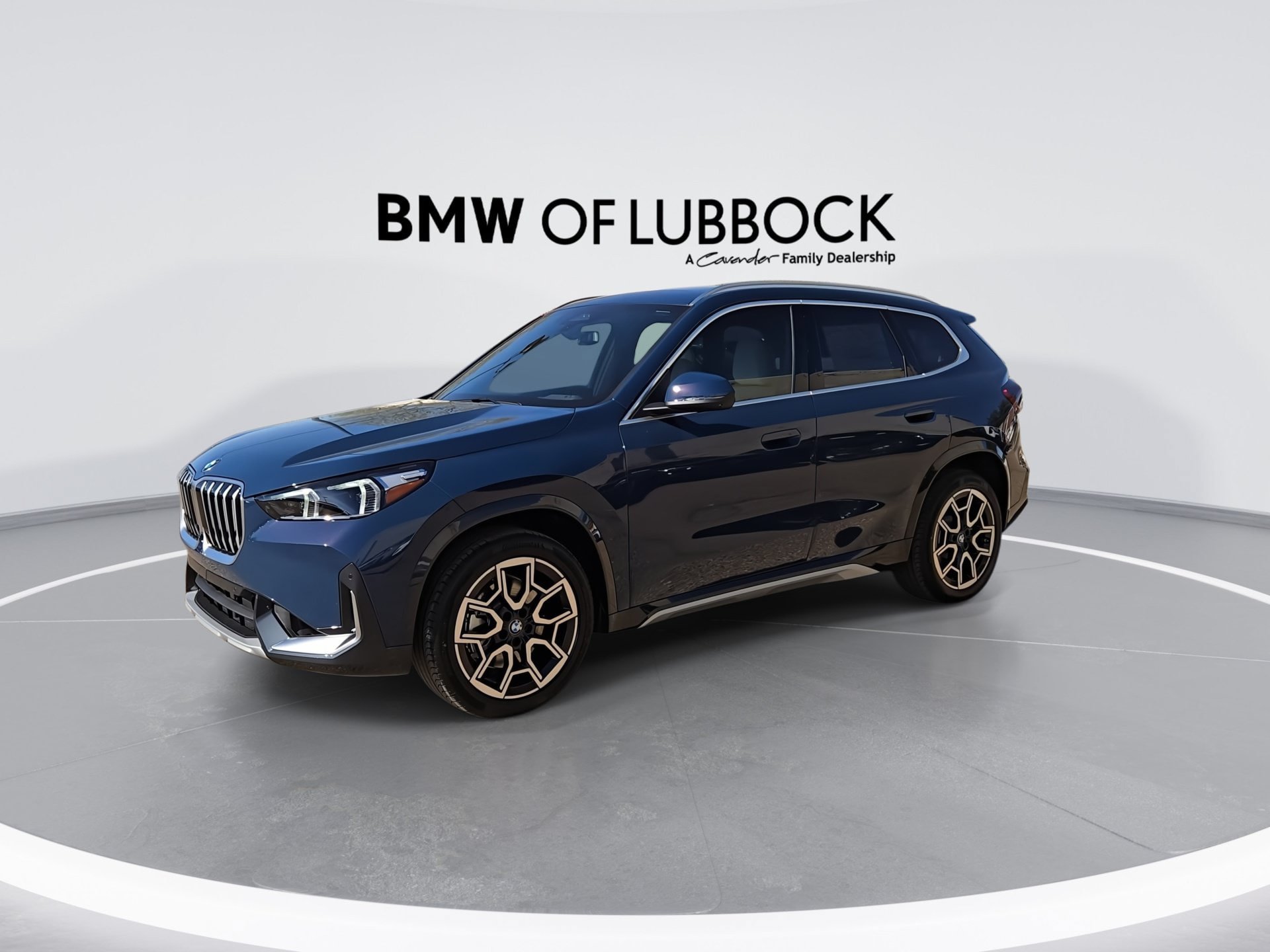 Used 2026 BMW X1 xDrive28i w/ Technology Package AWD/4WD image 4