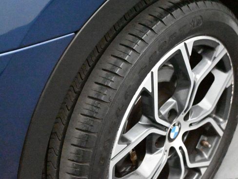 Used 2021 BMW X1 xDrive28i w/ Convenience Package AWD/4WD image 14