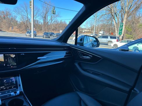 Used 2025 Audi Q7 2.0T Premium Plus w/ Premium Plus Package image 26