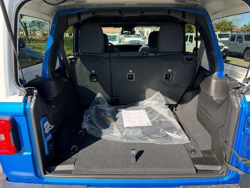 New 2026 Jeep Wrangler Rubicon image 26