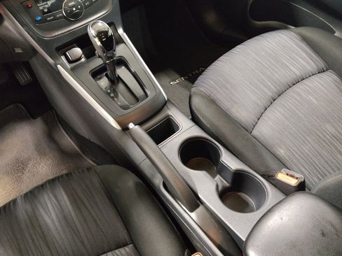 Used 2019 Nissan Sentra SV FWD image 26