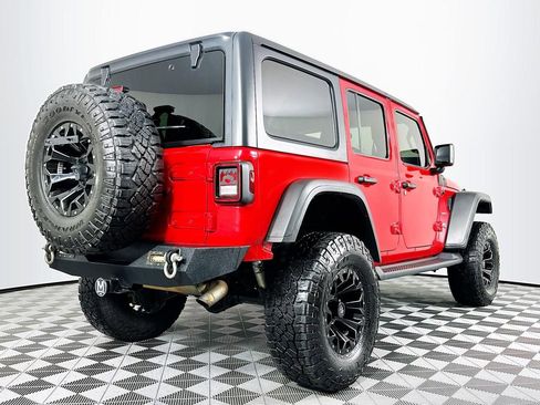 Used 2020 Jeep Wrangler Unlimited Sahara image 8