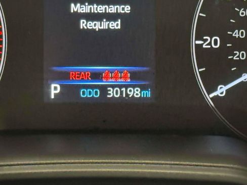 Used 2023 Toyota Corolla LE AWD/4WD image 28