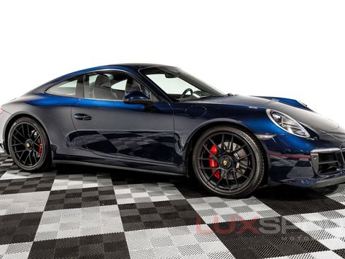 Used 2017 Porsche 911 Carrera GTS w/ GTS Interior Package image 2
