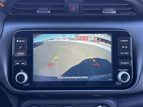 Used 2024 Nissan Kicks SV FWD image 5