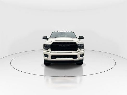 Used 2021 RAM 2500 Limited image 3