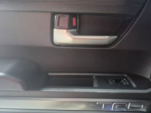 Certified 2024 Toyota Tacoma TRD Sport AWD/4WD image 31