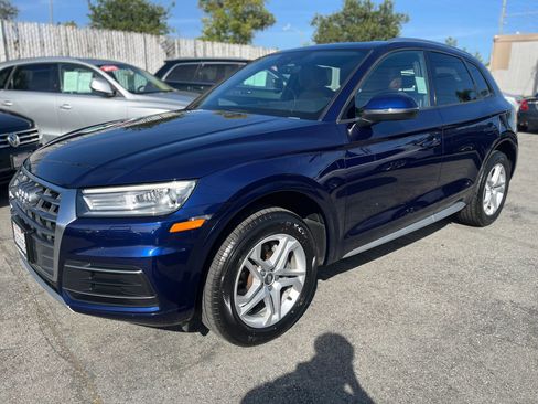 Used 2018 Audi Q5 2.0T Premium AWD/4WD image 3