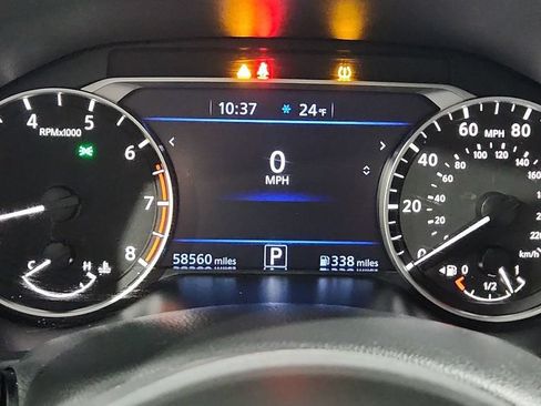 Used 2024 Nissan Altima 2.5 SV FWD image 19