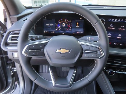 New 2026 Chevrolet Traverse LT w/ Driver Confidence Package image 4