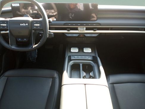 New 2027 Kia Telluride S image 10