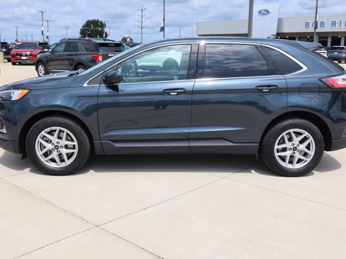 Used 2023 Ford Edge SEL w/ Convenience Package AWD/4WD image 9