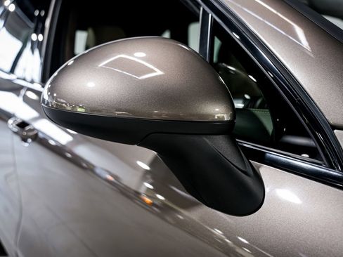 Used 2013 Porsche Cayenne Turbo AWD/4WD image 47