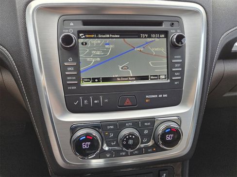 Used 2016 GMC Acadia SLT image 17