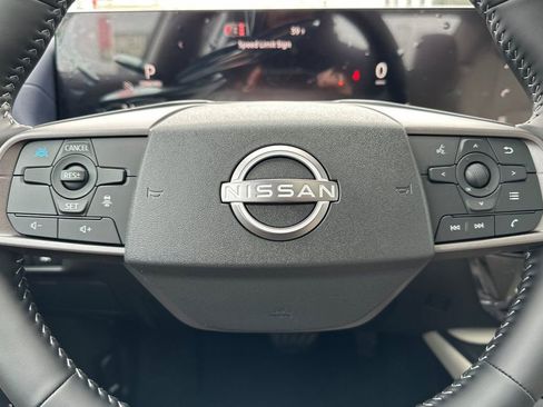 New 2026 Nissan Sentra SL w/ Floor Mat Package FWD image 22