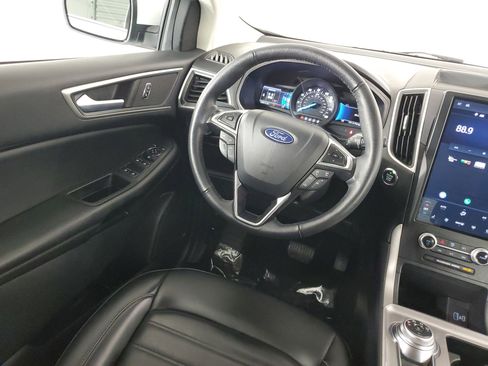 Used 2024 Ford Edge SEL image 44