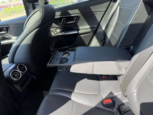 Used 2023 Mercedes-Benz GLC 300 4MATIC image 13