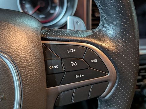 Used 2019 Dodge Charger Scat Pack w/ Dynamics Package image 32