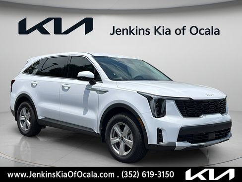 New 2026 Kia Sorento LX FWD image 1