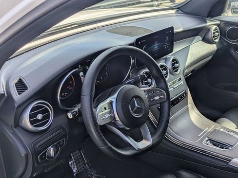 Used 2020 Mercedes-Benz GLC 300 4MATIC image 16