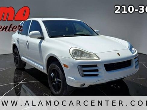 Used 2008 Porsche Cayenne AWD/4WD image 7