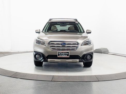 Used 2017 Subaru Outback 2.5i Limited AWD/4WD image 2