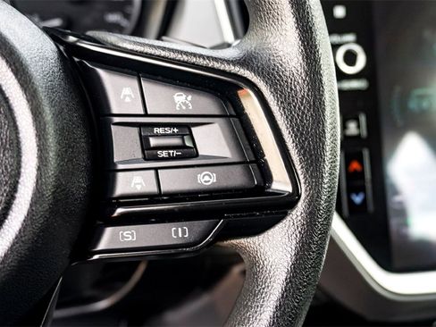 Used 2024 Subaru Crosstrek 2.0i Premium image 20