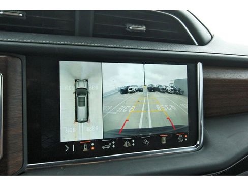 Used 2024 GMC Yukon XL Denali Ultimate image 22