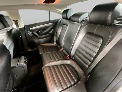 Used 2014 Volkswagen CC Sport FWD image 18